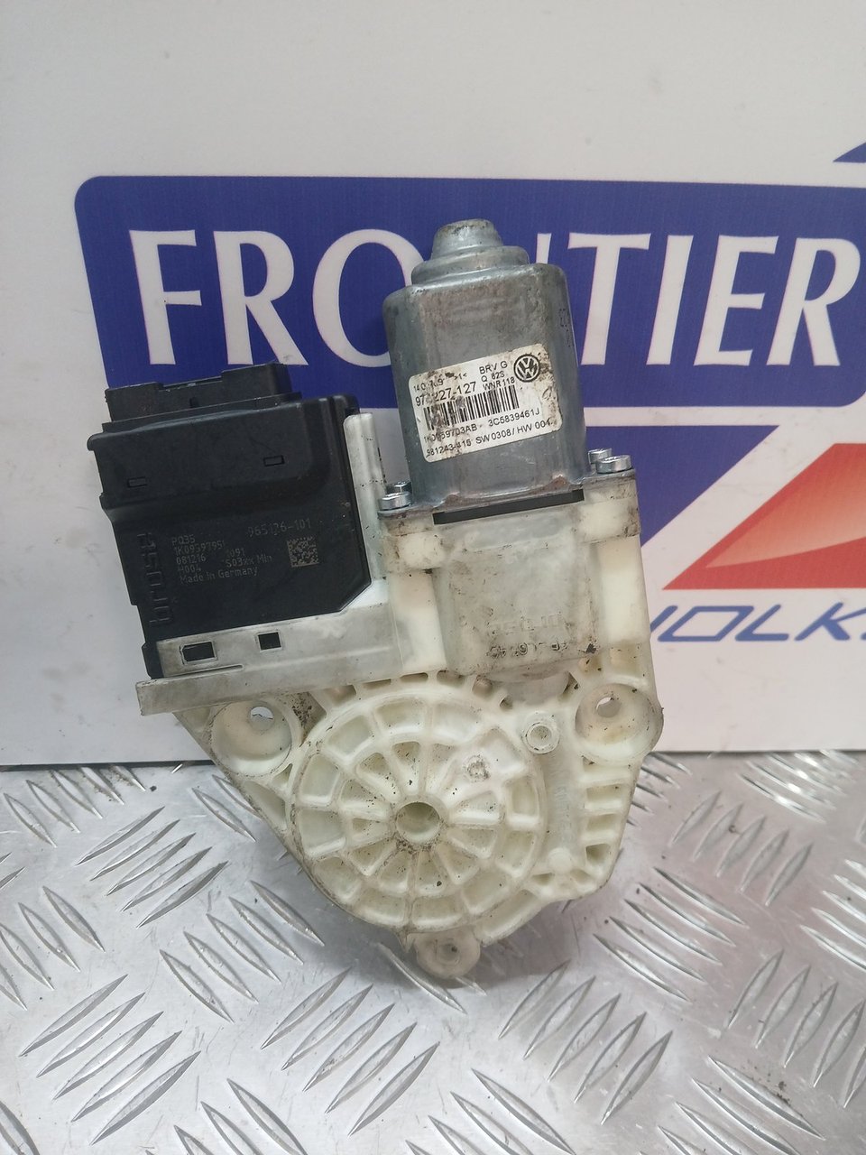 1K0.959.703.AB Unit 3