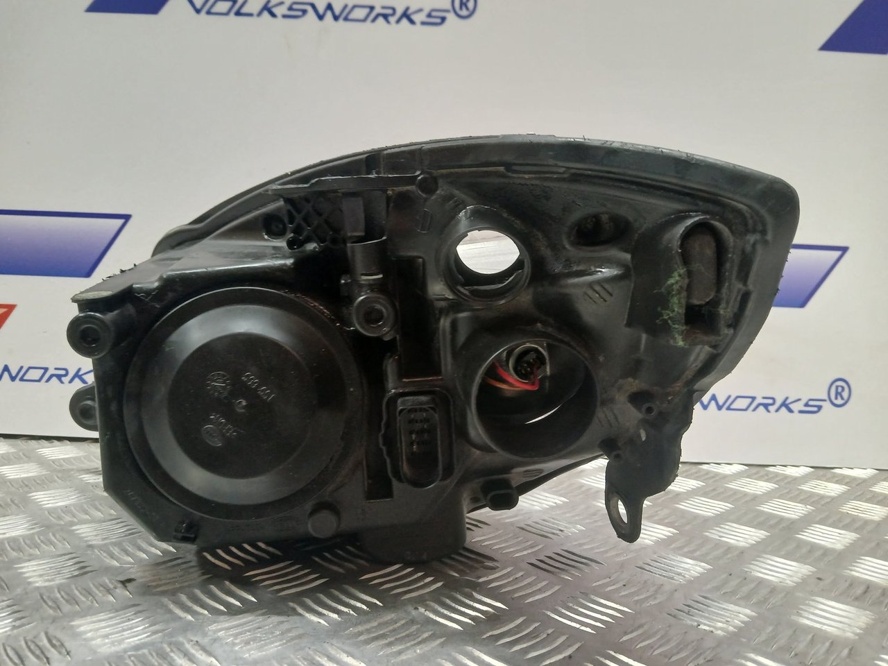247.832.00R Unit 1